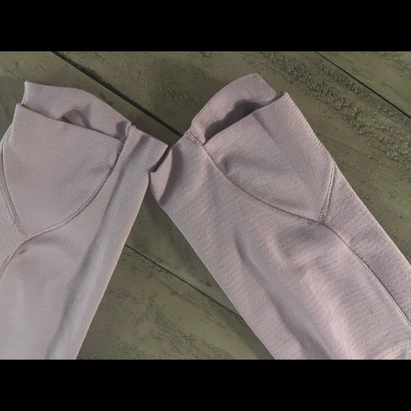 Lululemon top - Picture 3 of 3